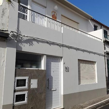 Upstairs Home Ponta Delgada  Bagian luar foto