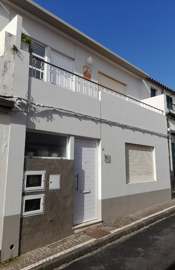 Upstairs Home Ponta Delgada  Bagian luar foto