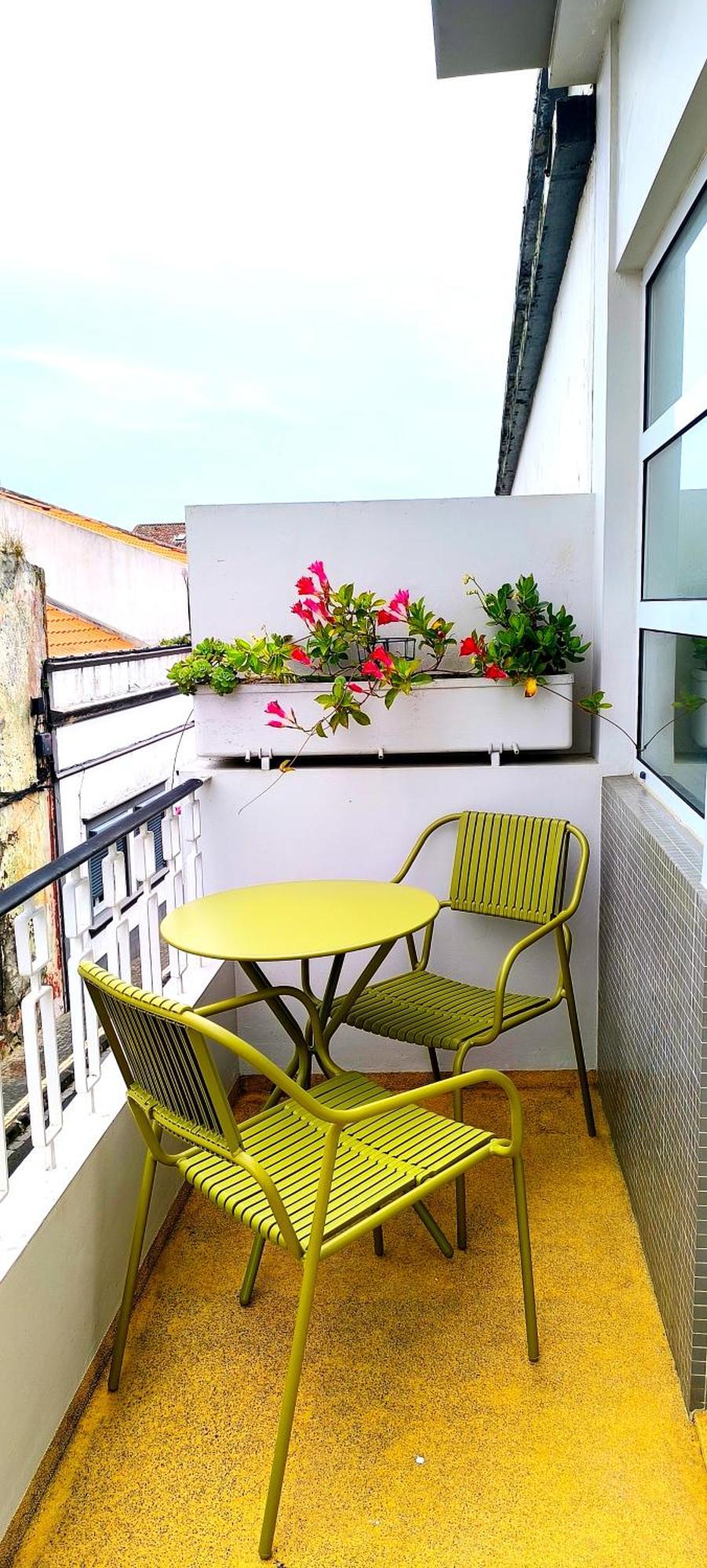 Upstairs Home Ponta Delgada  Bagian luar foto
